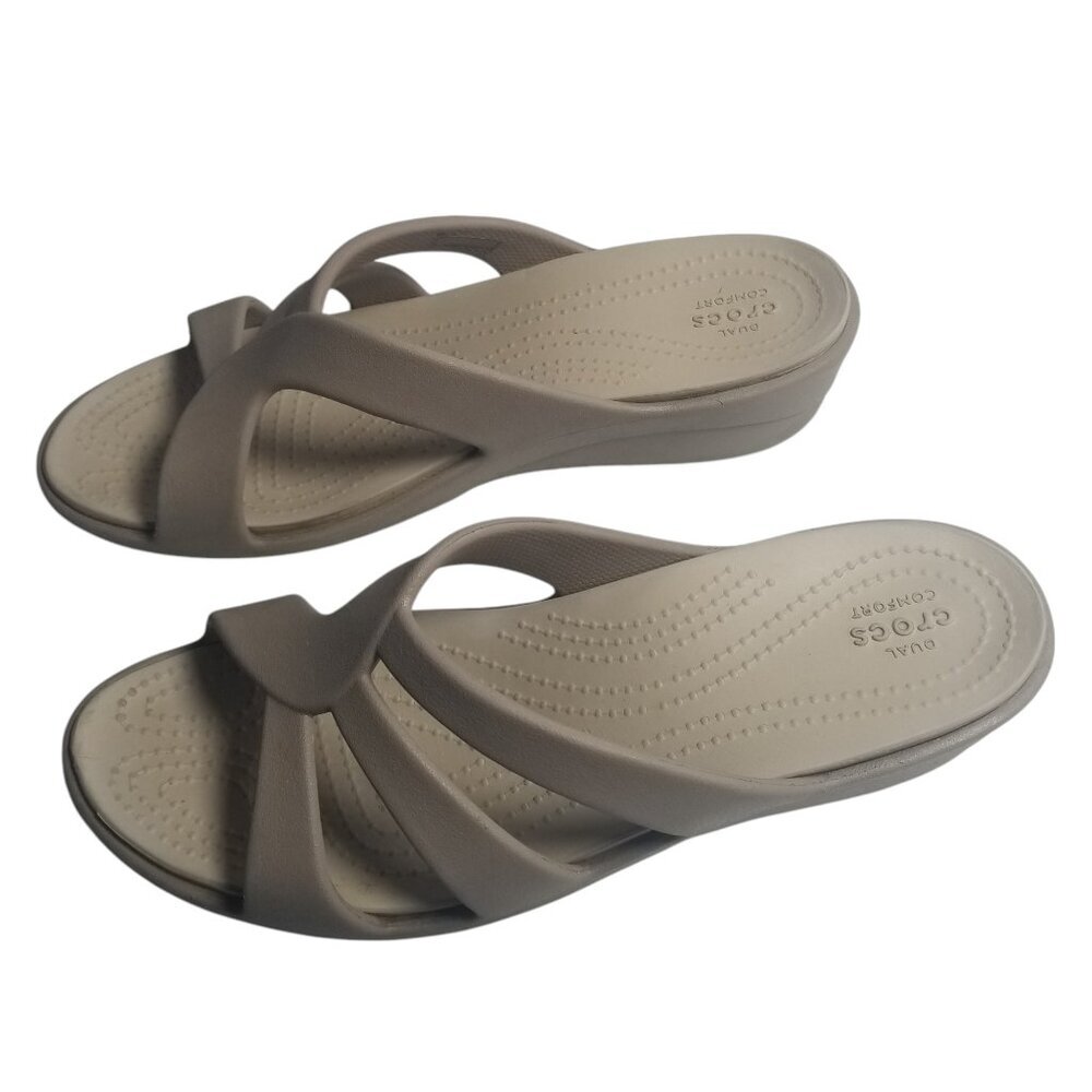 Crocs Women's Tan Sanrah Dual Comfort Wedge Slip Ons Sz 11